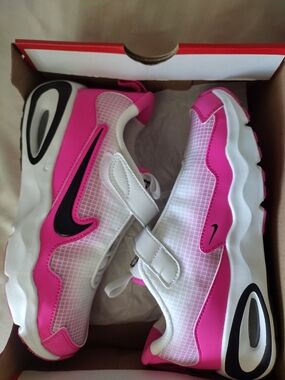 Nike Kids Pink and White Velcro Athletic Sneakers